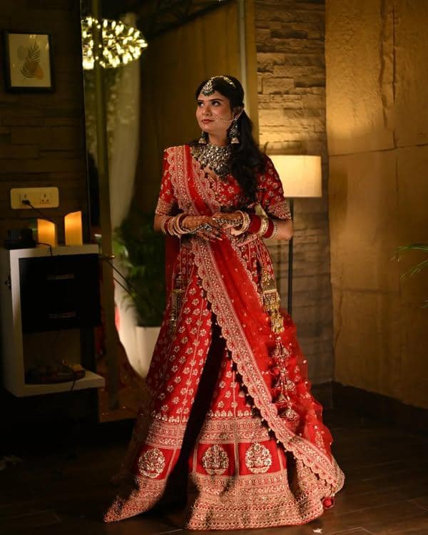Bridal portrait with mehndi