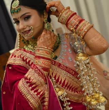 Desire Look bridal makeup gallery image 32